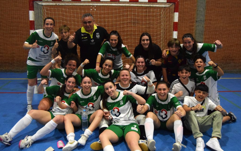 Crónica | El Deportivo Córdoba acaba con la imbatibilidad del líder Playas de Málaga (2-1)